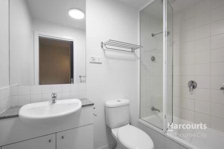 The Ultimate In Inner City Living - FULLY FURNISHED - Photo 5