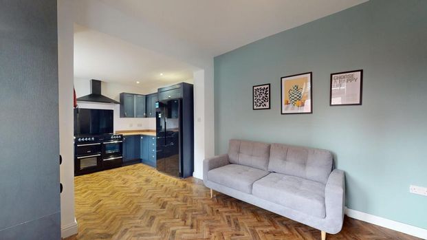5 bedroom house to rent - Photo 1