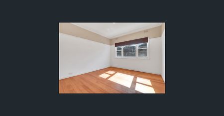 Modern Townhouse Living in Kingsbury - Photo 3