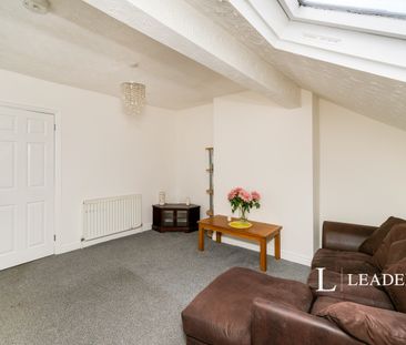 1 bedroom flat to rent Woodchurch Road, Birkenhead, CH42 - Photo 3