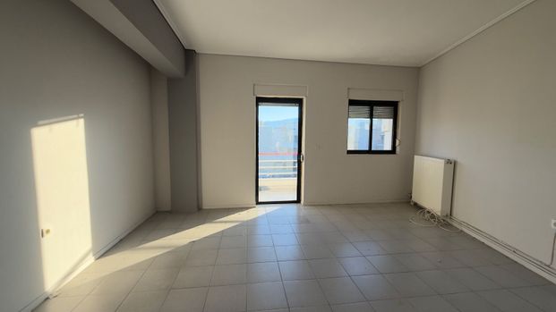 Διαμέρισμα για ενοικίαση - Τρίκαλα, - Φωτογραφία 1
