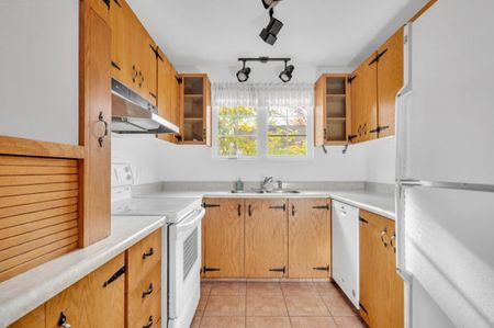 Maison à étages à louer - Québec (Sainte-Foy/Sillery/Cap-Rouge) (Sillery) - Photo 3