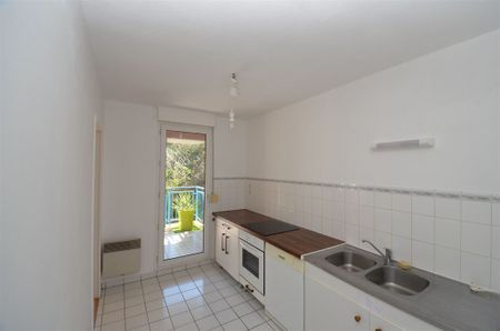Location Appartement 3 pièces 65m² TOURNEFEUILLE 31170 - Photo 2