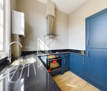 1 bedroom apartment to rent - Photo 2