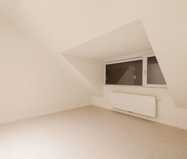 Dakappartement in kleinschalig gebouw - Photo 2
