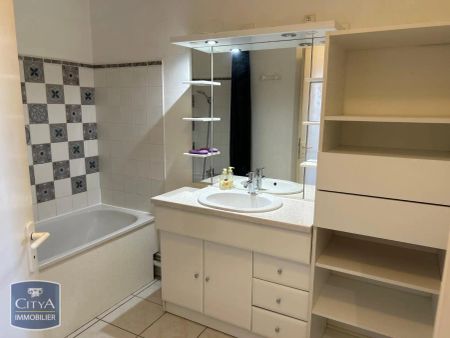 Appartement à louer 2 pièces 53.79m² - Photo 2