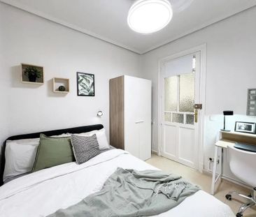 Avenida de Valladolid, Madrid, Community of Madrid 28008 - Photo 1