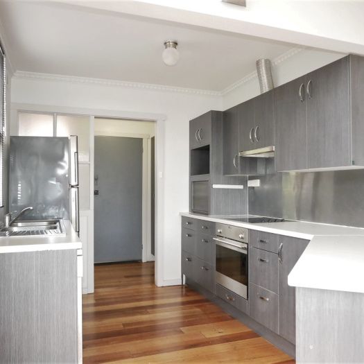 Comfort and Convenience in Summerhill - Photo 1