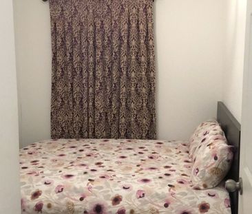 For Lease - 2466 St Clair Avenue Unit# 202, Toronto, Ontario - Photo 3