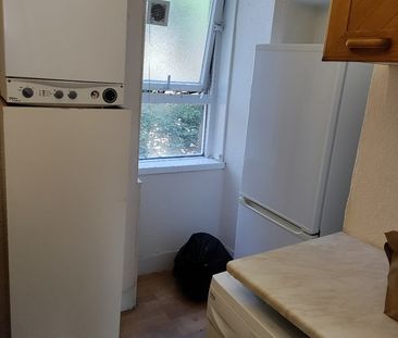 Room in a Shared Flat, Gibson Street, G12 - Photo 1