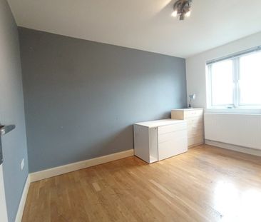 2 Bed Flat, White Hart Lane, N17 - Photo 5
