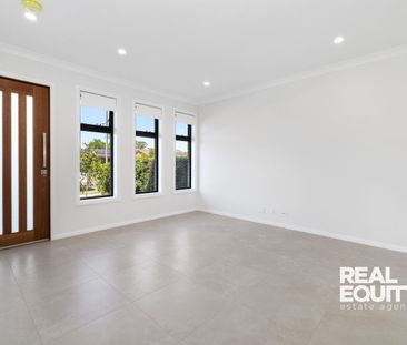 Brand New Residence - Loaded with Luxury Lifestyle Living - Photo 5