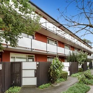 17/1 Lumley Court, Prahran VIC 3181 - Studio For Rent | Domain - Photo 4