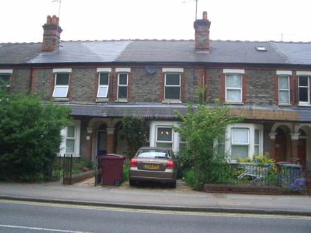 Price £1,250 pcm - Under Offer - Photo 5