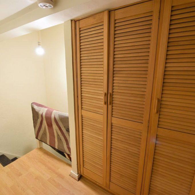 2 bedroom House in Harold Avenue, Leeds - Photo 1