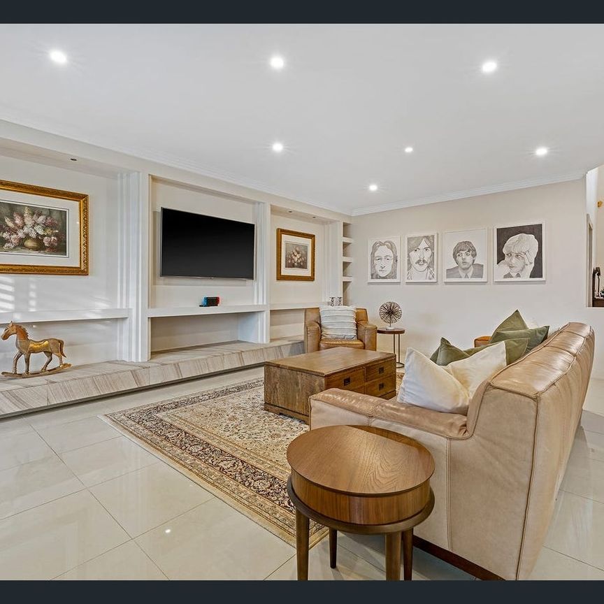 Prestigious Waterfront Residence with Pool, Pontoon & Multiple Living Zones - Photo 1