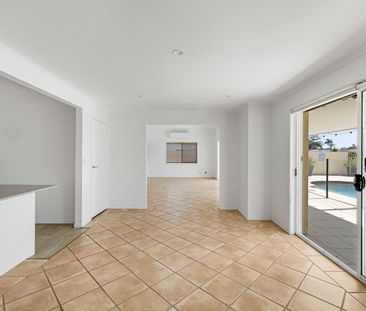 21 Conifer Crescent, Broadbeach Waters QLD 4218 - House For Rent | ... - Photo 1