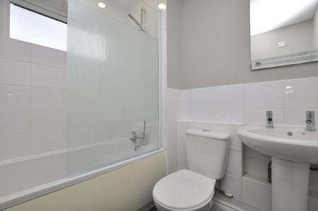 Studio to rent - Photo 5