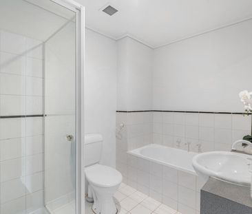 19/196 The Avenue Null Parkville VIC 3052 - Photo 3