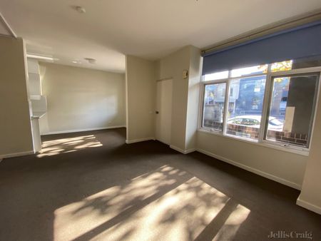 2/579 Queensberry Street, North Melbourne VIC 3051 - House For Rent | Domain - Photo 2