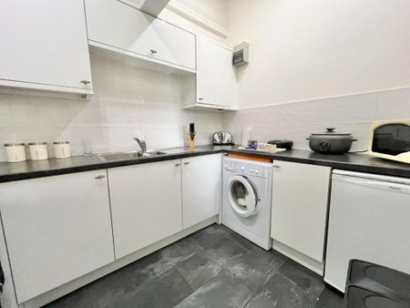 1 bedroom flat to rent - Photo 5