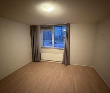 Appartement te huur: Etienne de Bouterstraat 37 3067 AR Rotterdam - Photo 2