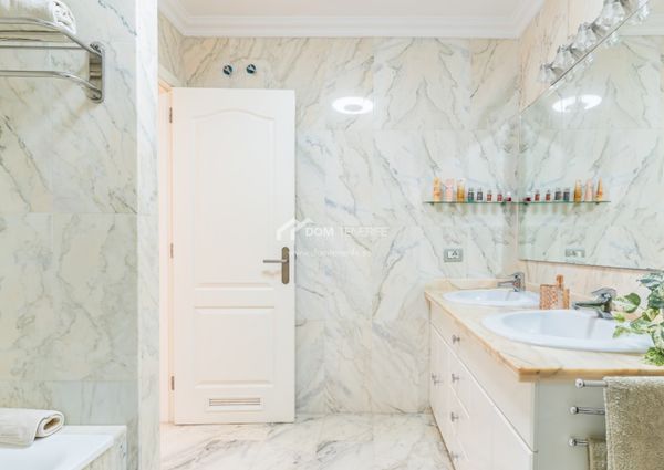 Apartamento · Alquiler a largo plazo ·