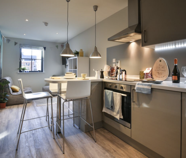 1 bedroom in a flat share to rent - Photo 4