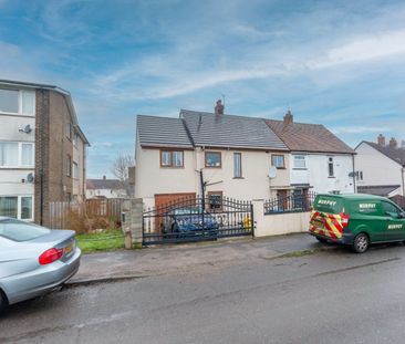 4 bedroom semi-detached house to rent - Photo 6