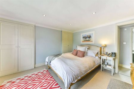 *3D Viewing Tour* A charming two double bedroom maisonette in the heart of Brackenbury Village. - Photo 5