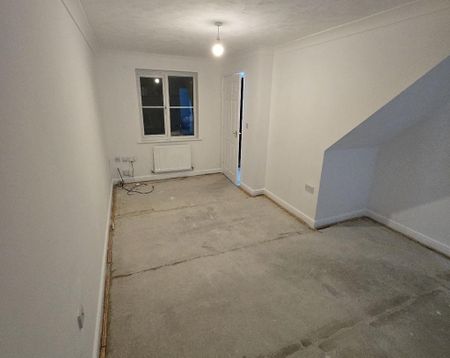 3 bedroom detached house to rent - Photo 3