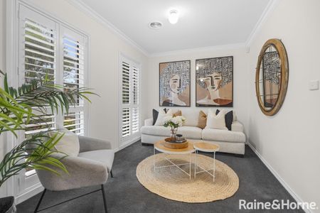 Family Home in Great Location - Photo 4