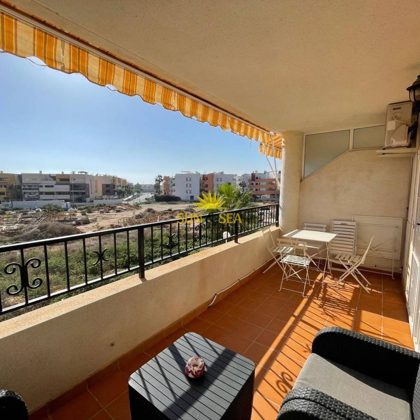 2 BEDROOM APARTMENT - ORIHUELA COSTA - Photo 1