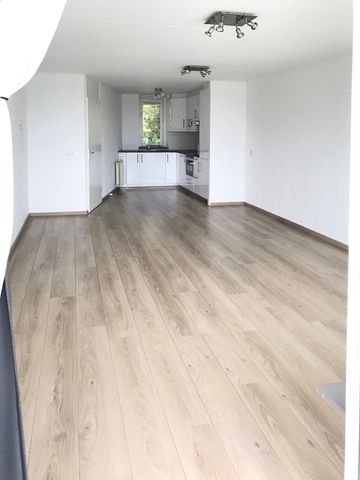Onder optie: 3-kamerappartement op korte afstand van afslag autosnelweg A2 en P+R Meerhoven! - Photo 3