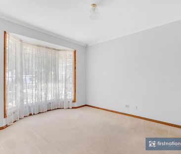 VERY TIDY AND SPACIOUS THREE BEDROOM HOME - Photo 5