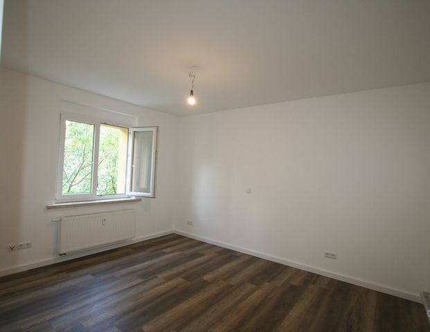 Modernes Wohnambiente im "Energiesparhaus" geniessen!! - Photo 1
