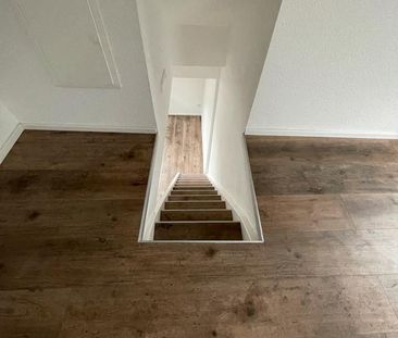 Kernsanierte 2-Zimmer Wohnung in Lüdenscheid mit City-Nähe zur Miete! - Photo 1