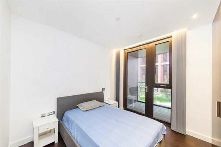 Charles Clowes Walk, Nine Elms, SW11 - Photo 2