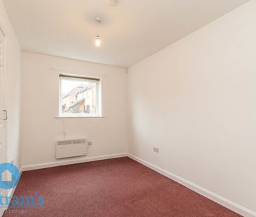 2 bed Apartment for Rent - Photo 2