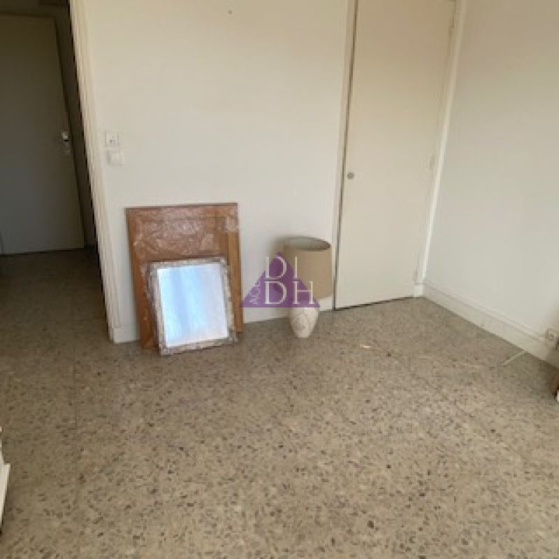 Secteur médiathèque appartement 2 pièces traversant dans ré - Photo 1