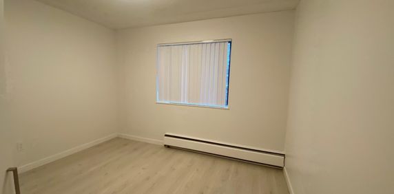 1855 West 2nd Avenue - Photo 2