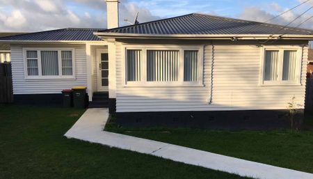 3 Bed 1 Bath - Heart of Manurewa - Photo 5