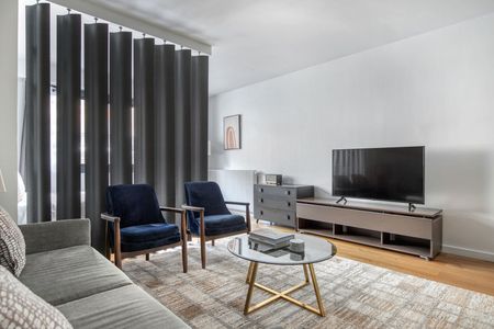 Rue de Longchamp - Photo 3