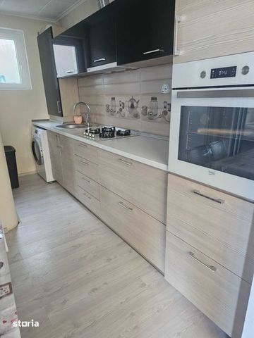 Inchiriez apartament la curte casa particulara pet friendly - Fotografie 4