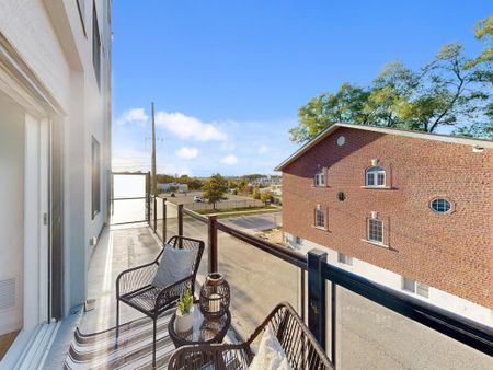 For Lease - 49 Charles Street Unit# 205, Newmarket, Ontario - Photo 4