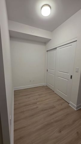 For Lease - 3240 William Coltson Avenue Unit# 713, Oakville, Ontario - Photo 4