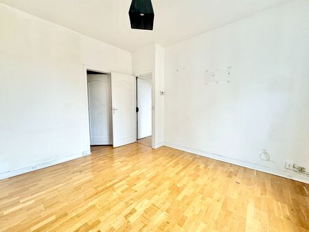 Apartment - Photo 3