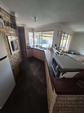 Bibra Lake - Photo 5