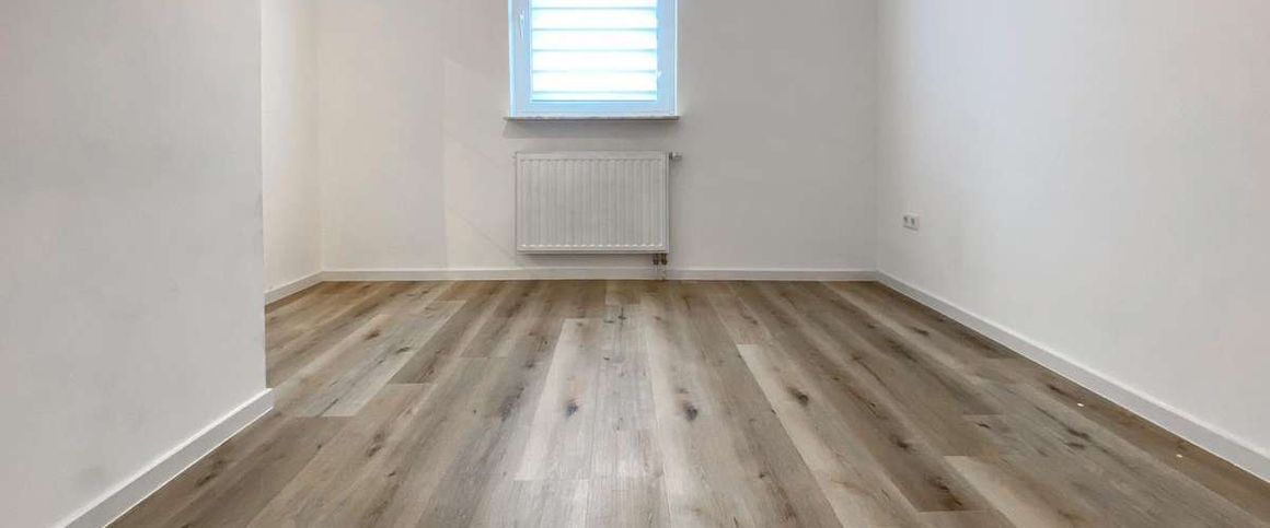 KL - City, Maisonette-Whg., 4 ZKB, EBK, Tageslichtbad, Gäste-WC, Balkon, Garage, Aufzug - Photo 1