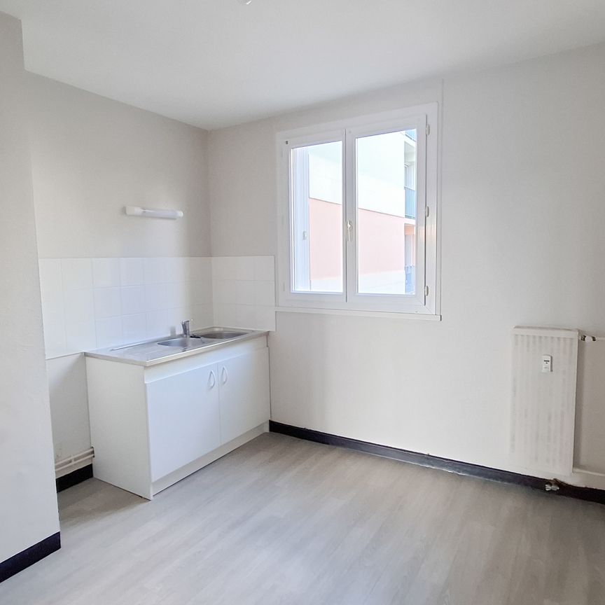 T3 de 67 m² – vue sur le parc et proche des transports - Photo 1